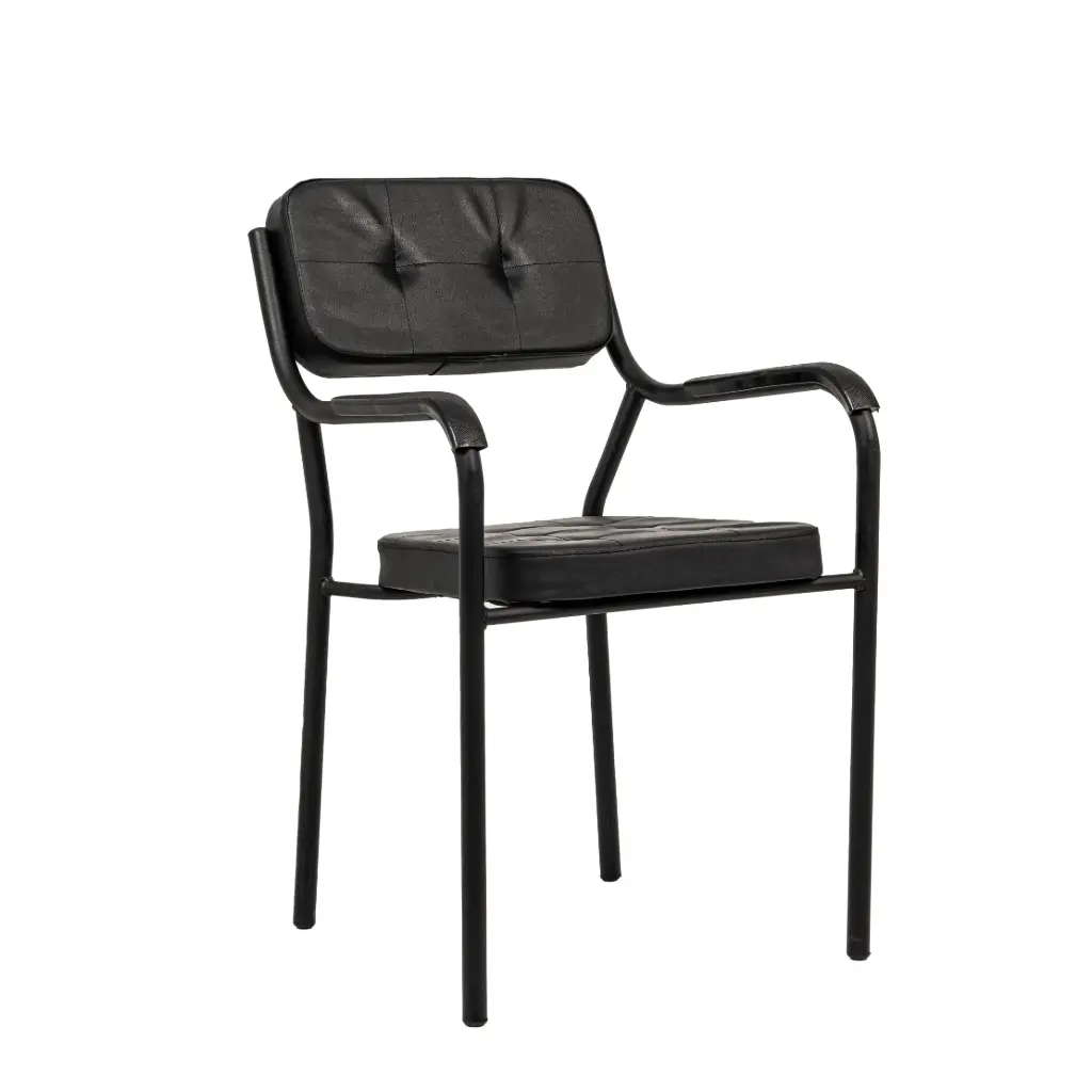 Chaise visiteur en simili cuir piètement chromé 